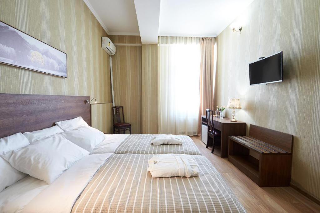 The Hilltop Skyline Hotel Tbilisi Exteriér fotografie